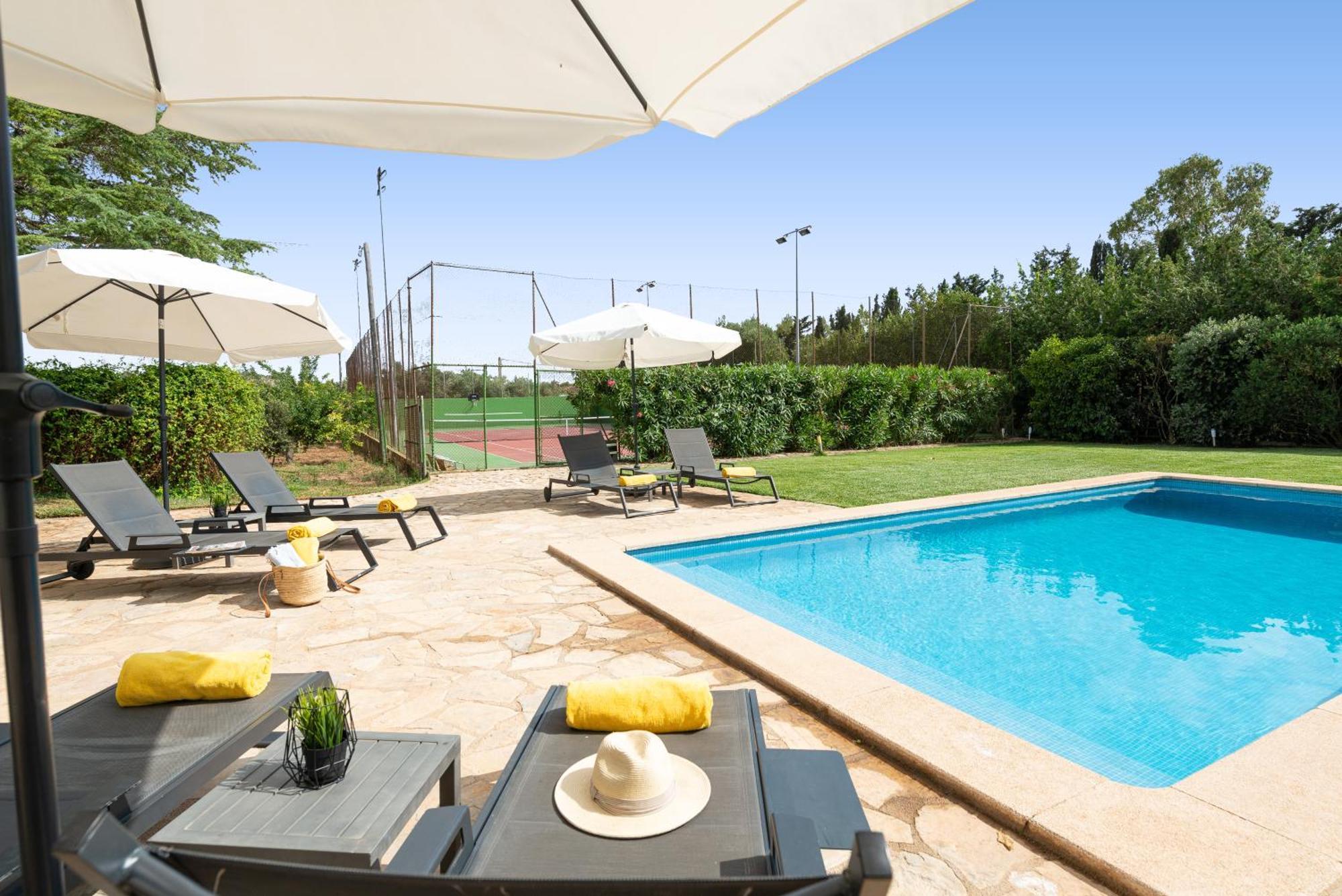 Camproig Holiday Home Alaró Exterior foto