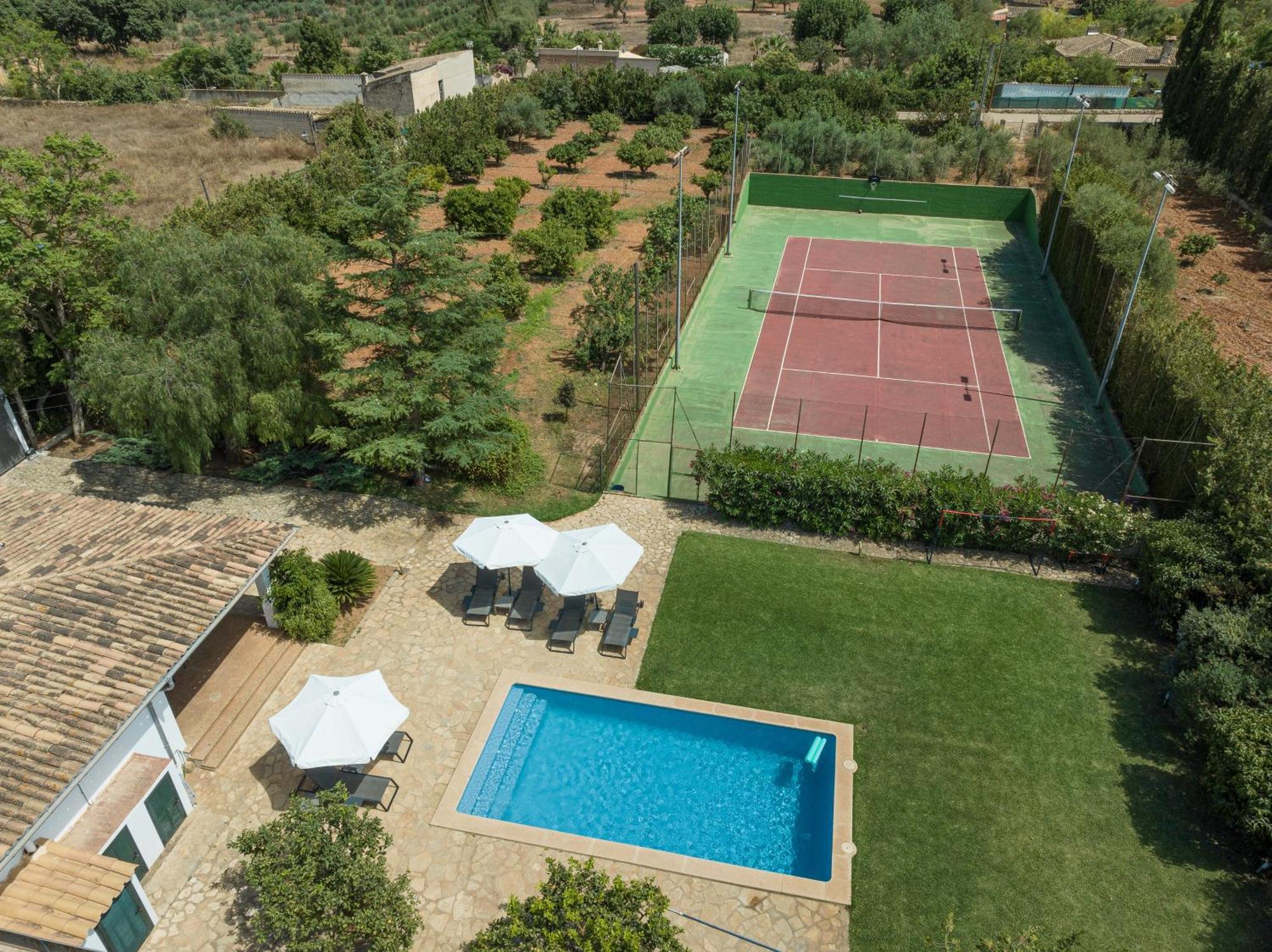 Camproig Holiday Home Alaró Exterior foto